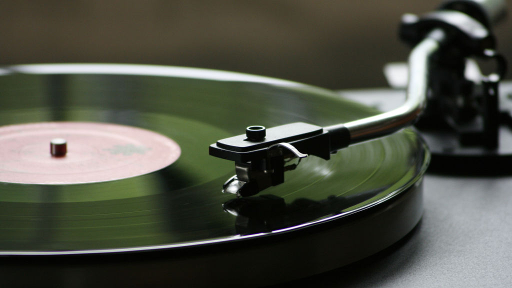 Needle In The Hay Vinyl Comp