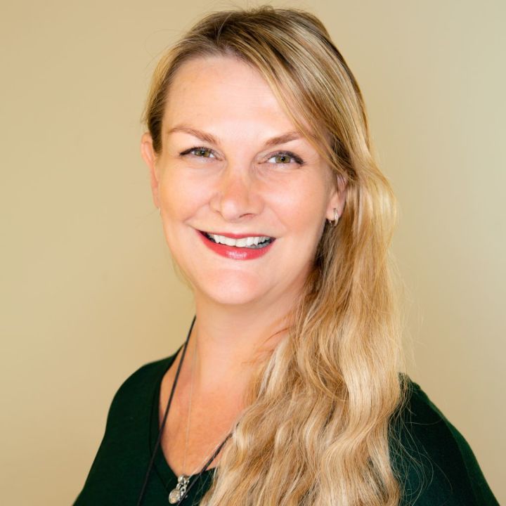 Kathie Elliott-Scott